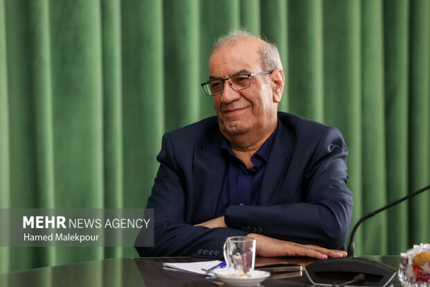 دیدار اعضای دو کانون بازنشستگی کارگری با رئیس مجلس 17