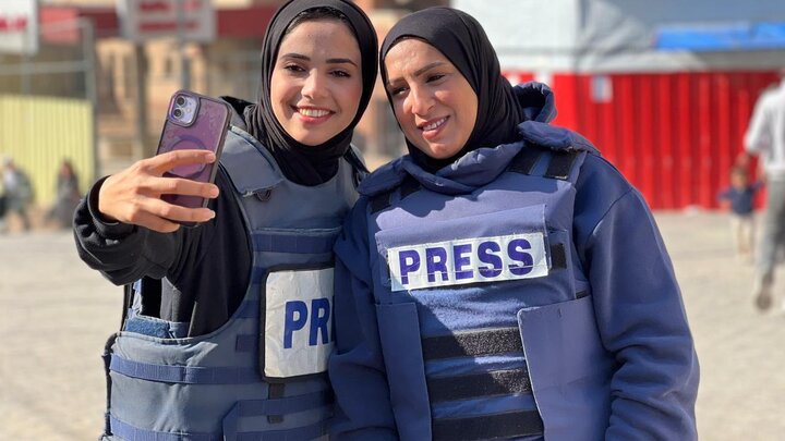 Filistinli gazetecilerin ateşkes sevinci (+foto) Filistinli gazetecilerin ateşkes sevinci (+foto)
