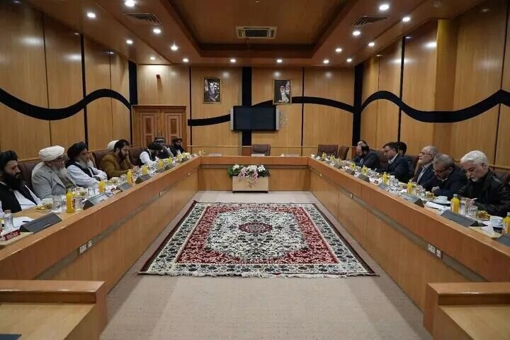İran ve Afganistan’dan sınır ticareti vurgusu İran ve Afganistan’dan sınır ticareti vurgusu