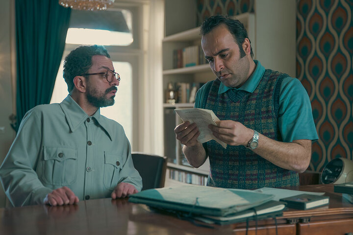 همدردی سینماگران با داغ بندر؛ با هوش مصنوعی جای حاج نادر پر نمیشود از همدردی سینماگران با داغ بندر تا فیلم پرانتقادی که به اکران رسید!