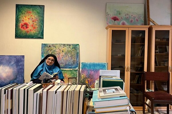 از ظرفیت هنر و ادبیات برای بیان اندیشه های فلسفی مان استفاده نمیکنیم