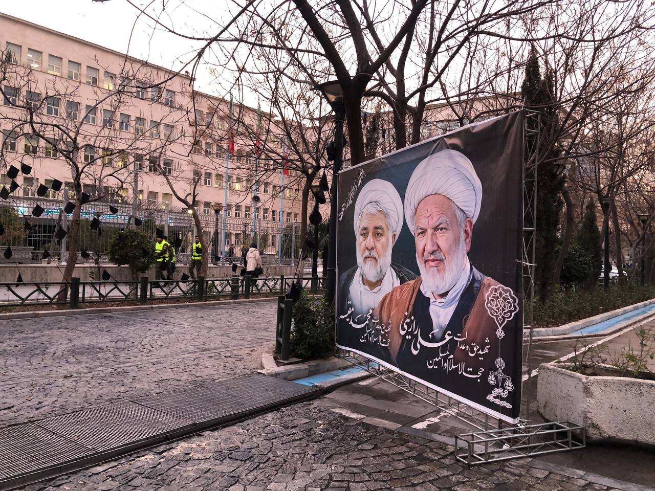 مراسم تشییع "شهدای عدالت"برگزار شد + عکس و فیلم 2