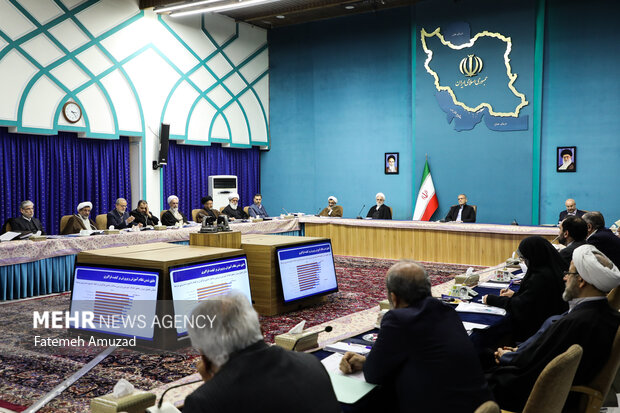 جلسه شورای عالی انقلاب فرهنگی 20