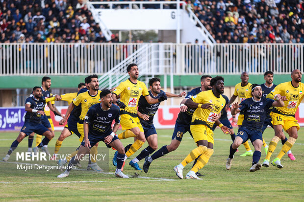لیگ برتر فوتبال - سپاهان اصفهان و چادرملو اردکان 18