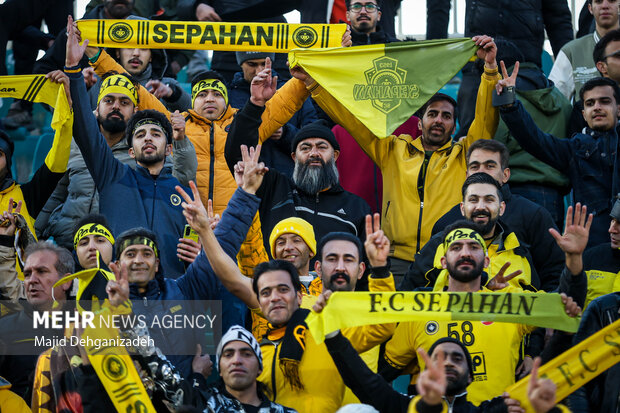 لیگ برتر فوتبال - سپاهان اصفهان و چادرملو اردکان 32