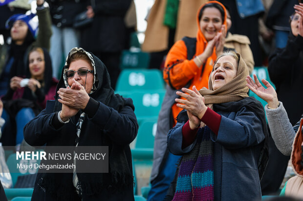 لیگ برتر فوتبال - سپاهان اصفهان و چادرملو اردکان 37