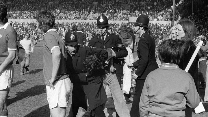 نبرد منچستر و سلتیک در عصر «هولیگانهای» بریتانیا نبرد منچستر و سلتیک در عصر «هولیگانهای» بریتانیا