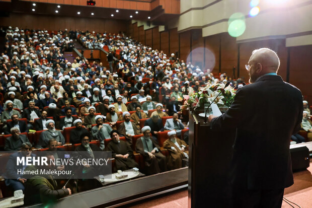 همایش سراسری خادمان حضور با حضور رئیس مجلس