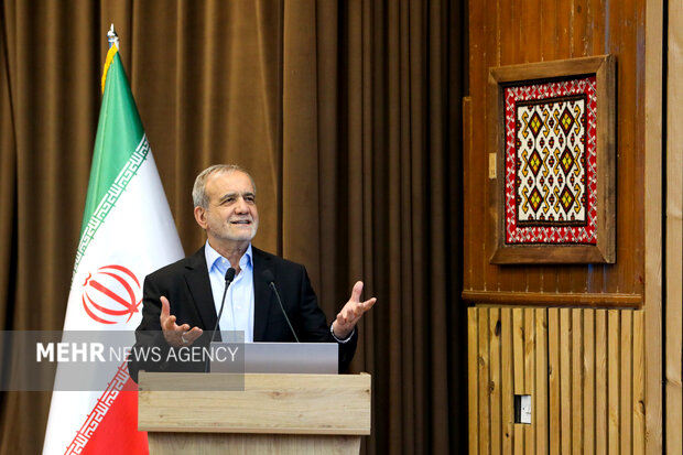 پزشکیان: از اول گفتیم میخواهیم مذاکره کنیم، اما نه به هر قیمتی