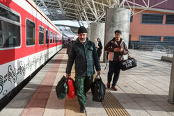 آغاز پیش‌فروش بلیت‌ قطارهای مسافری خرداد از روز دوشنبه