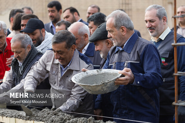 دومین روز از سفر رئیس جمهور به خوزستان