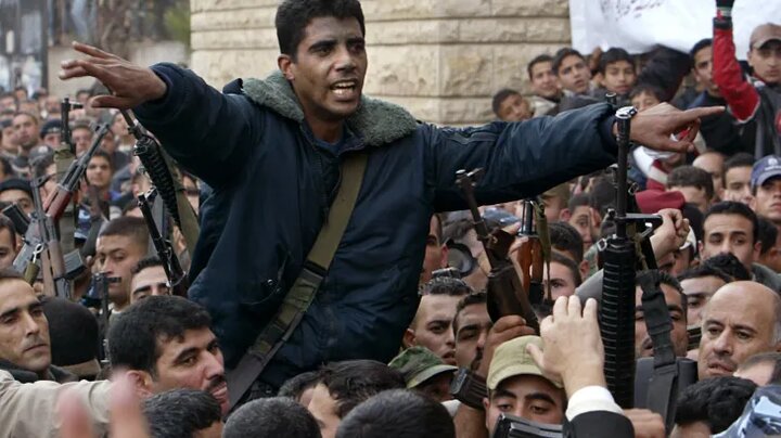 «زکریا الزبیدی»؛ آزادهای که اسارت و شهادت ارث خانوادگی اوست