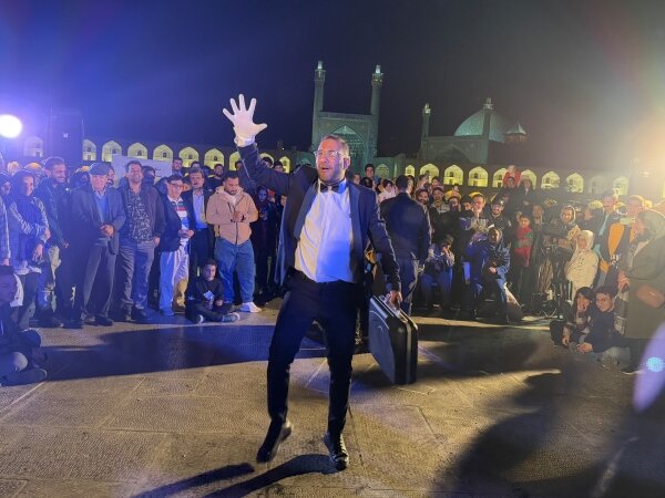 اهمیت تامین نیاز گروههای استانی در «تئاتر فجر»؛ نخبهای که با «جیمی جامپ» از عرش به فرش رسید