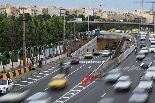 بزرگراه،ترافيكي،شهيد،امام،علي،بلوار،روان،عادي،رانندگي