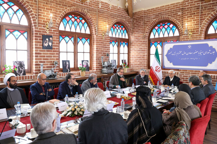 عارف: باید هنر و فرهنگ در همه حوزهها حاکم شود