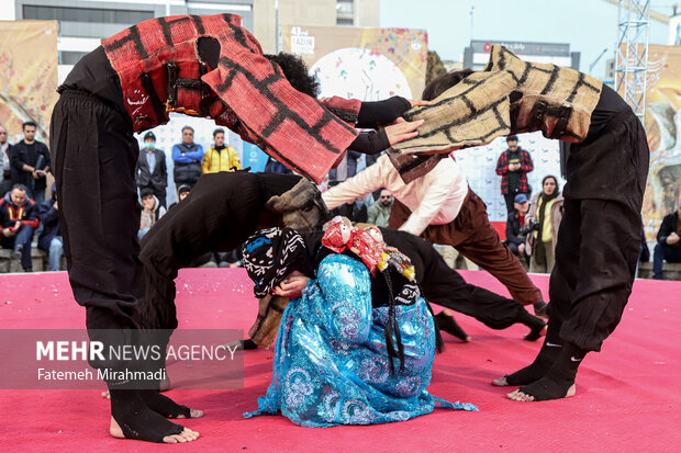 چهارمین روز جشنواره تئاتر فجر