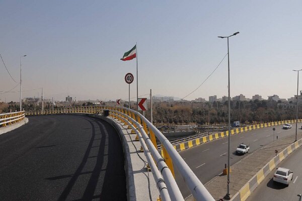 تقاطع غیرهمسطح نیروی دریایی رشت زیر بار ترافیک رفت تقاطع غیرهمسطح نیروی دریایی رشت زیر بار ترافیک رفت