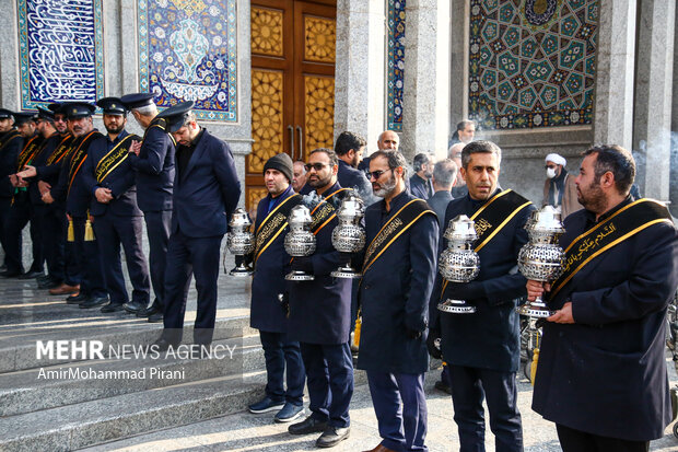 دسته عزای خادمان حرم حضرت معصومه(س) در سوگ امام کاظم(ع)