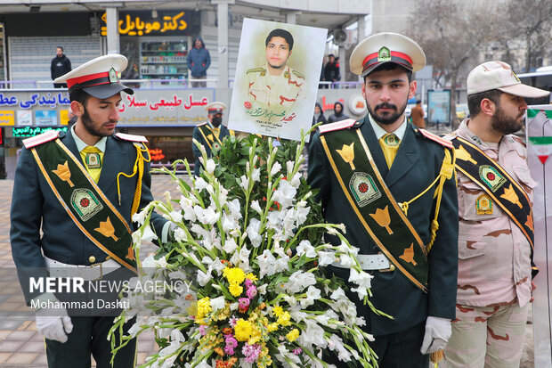 تشییع پیکر شهید محسن ایران نژاد در اردبیل