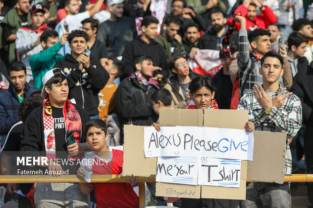 لیگ برتر فوتبال - پرسپولیس و تراکتور