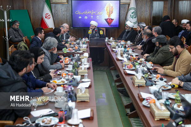 حمایت از شاعران اهل سنت هدف جشنواره شعر قدسیان است حمایت از شاعران اهل سنت هدف جشنواره شعر قدسیان است