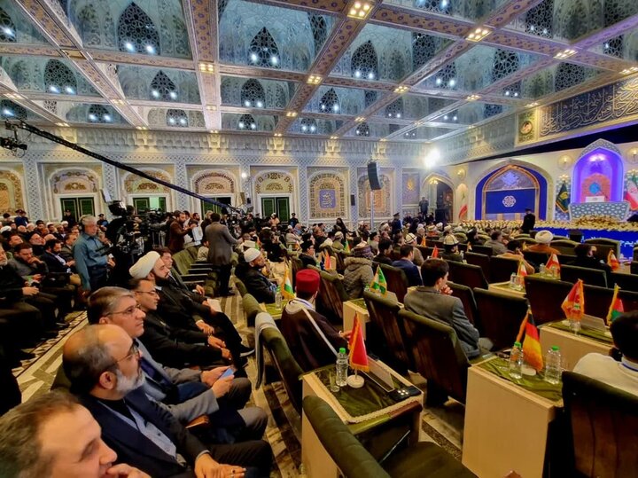 مراسم افتتاحیه مسابقات بینالمللی قرآن در حرم امام رضا(ع)