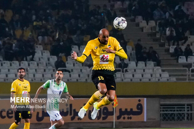 لیگ برتر فوتبال - سپاهان و خیبر