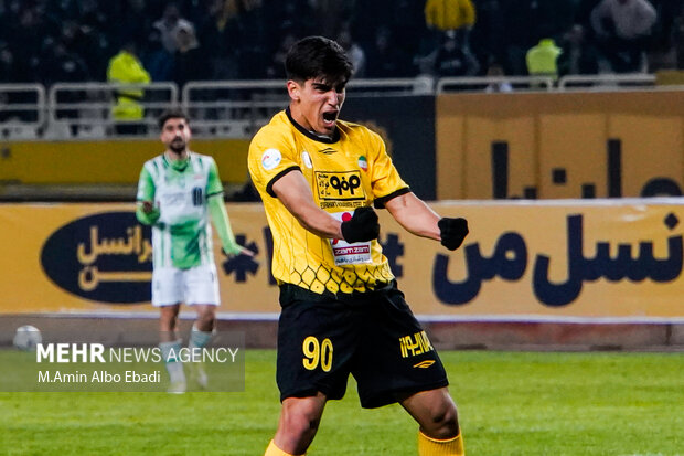 لیگ برتر فوتبال - سپاهان و خیبر