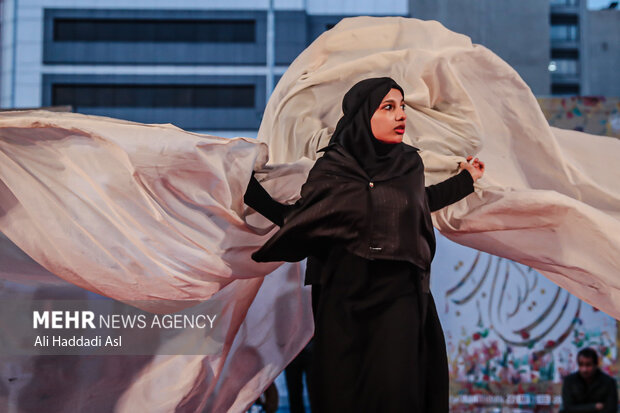 پنجمین روز جشنواره تئاتر فجر