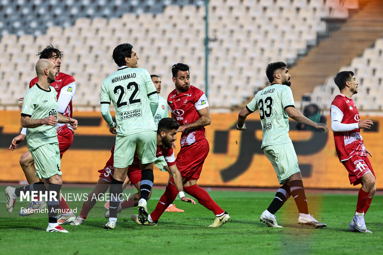 برگزاری جلسه رسیدگی به پرونده باشگاه های پرسپولیس و تراکتور