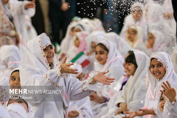 جشن فرشته ها در مصلی رشت