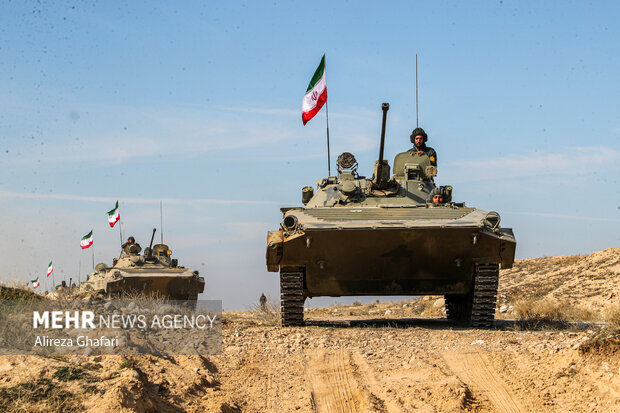 درخشش ویژه لشکر ۱۶ زرهی قزوین در دفاع از خاک وطن