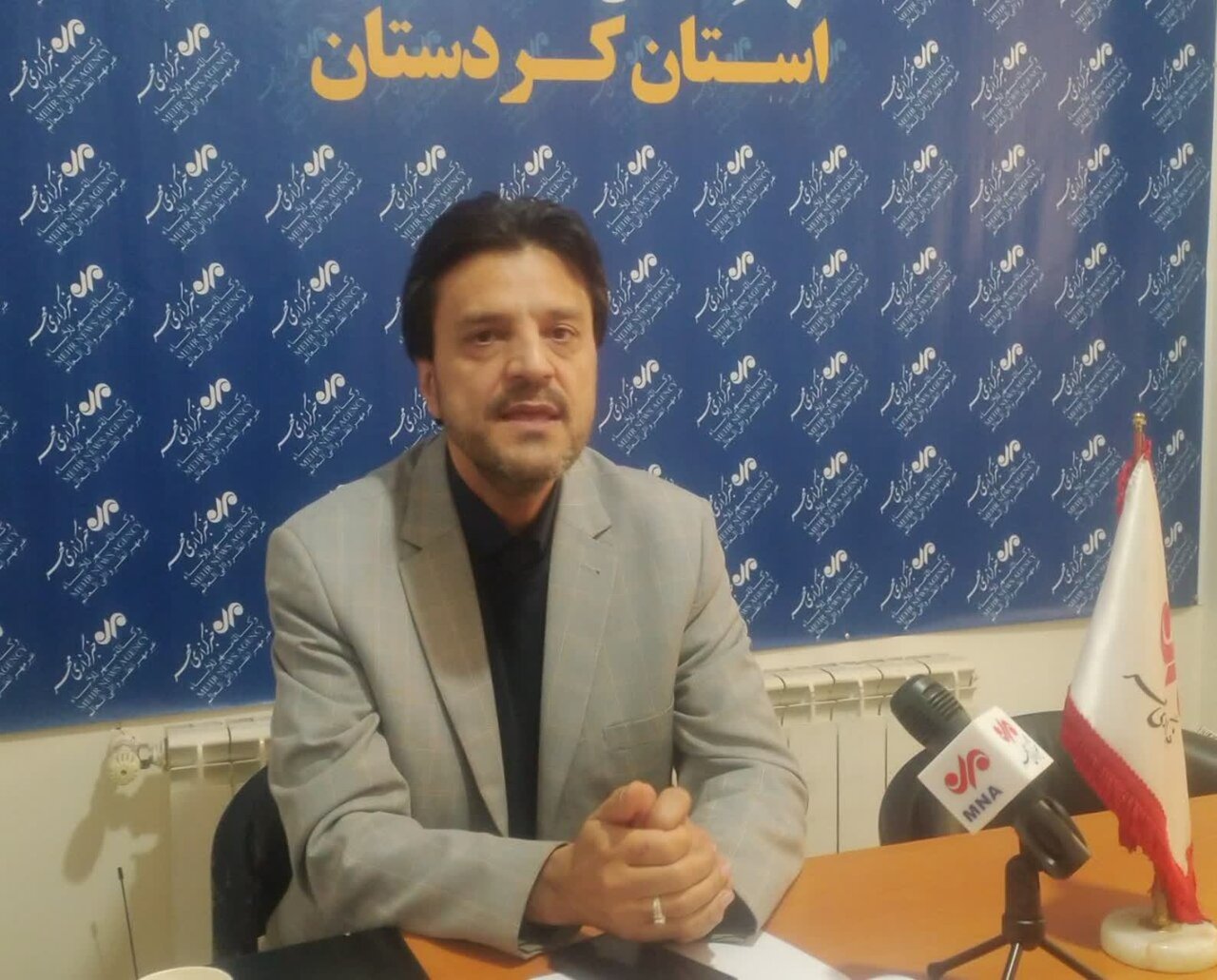 نمایش «دورهگردها» در سنندج؛ خلق لحظاتی شاد و آموزنده برای کودکان