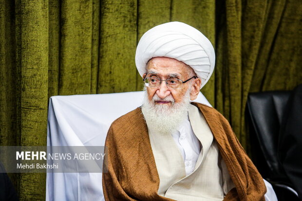 آیت الله نوری: تهدید آیتالله خامنهای از سوی شخص حکم محارب را دارد