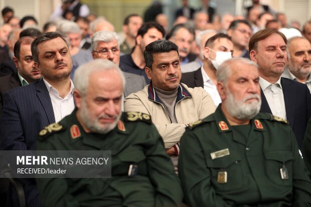 دیدار مسئولان نظام، نمایندگان کشورهای اسلامی و اقشار مختلف مردم با رهبر معظم انقلاب