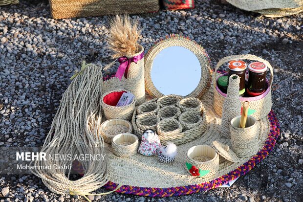 جشنواره زمستانی پل مهر مشگین شهر