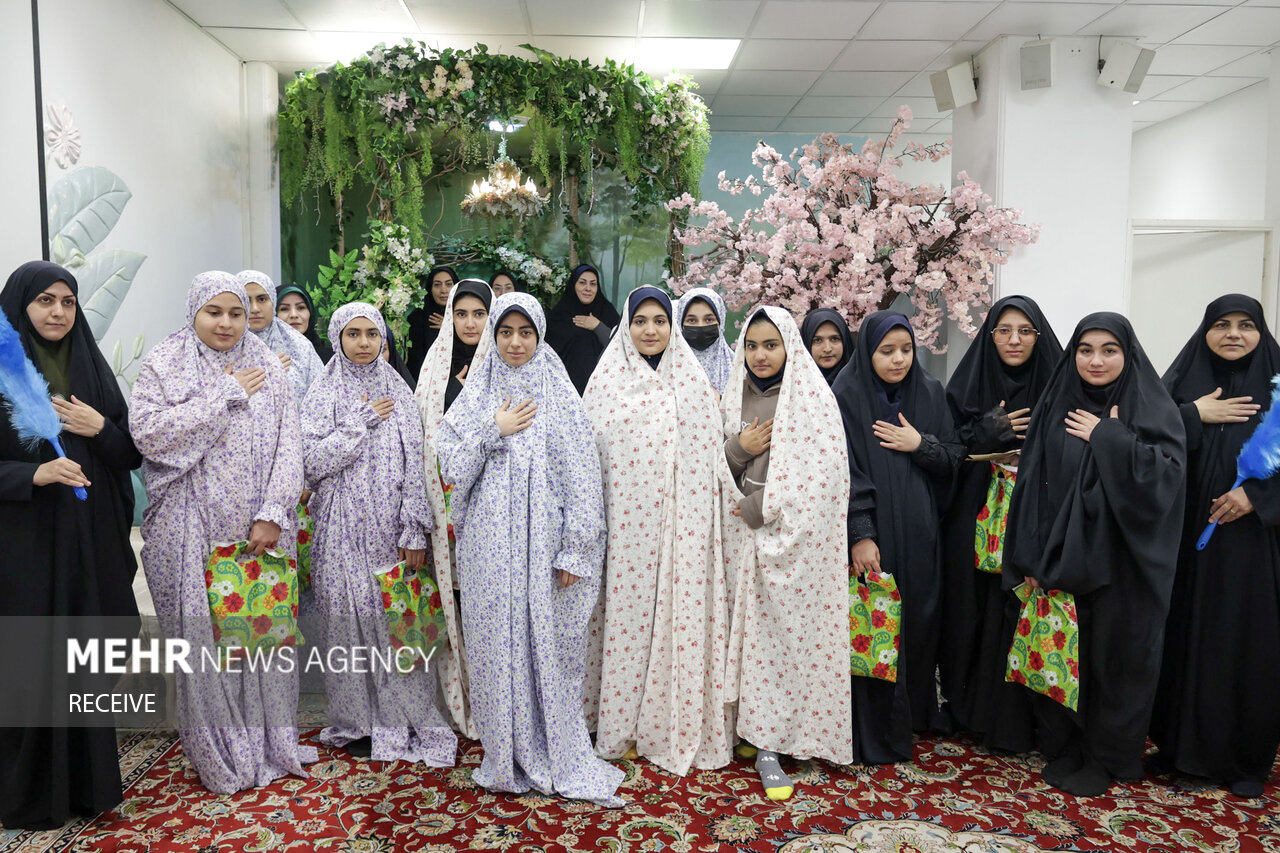 تبیین اهمیت «غدیر» برای نسل جوان؛ یافتن «زبان مشترک» هنر است تبیین اهمیت «غدیر» برای نسل جوان ؛ یافتن «زبان مشترک» هنر است