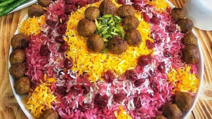 غذای کهن؛ زرشکپلو با گوشت غذای کهن؛ زرشکپلو با گوشت
