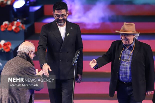 «فیلم فجر» ۴۳ افتتاح شد؛ فرصتی برای آغاز تجربه رنج و سرمستی