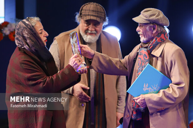 «فیلم فجر» ۴۳ افتتاح شد؛ فرصتی برای آغاز تجربه رنج و سرمستی