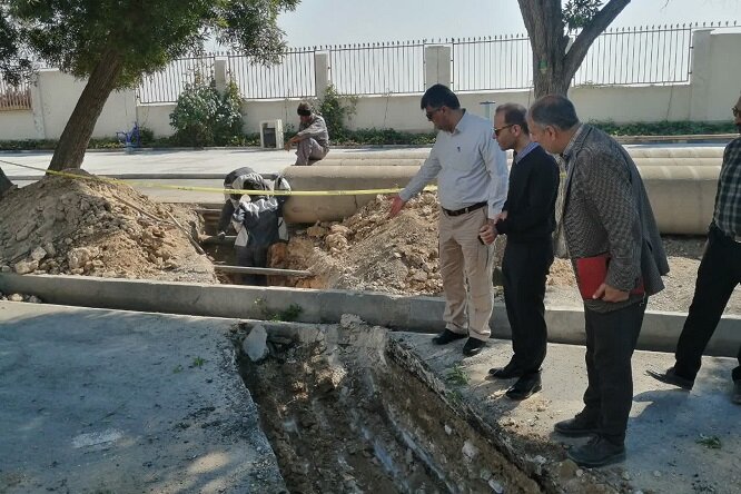 خط انتقال آبرسانی به مناطق شمالی بوشهر ۲۵ درصد پیشرفت دارد خط انتقال آبرسانی به مناطق شمالی بوشهر ۲۵ درصد پیشرفت دارد