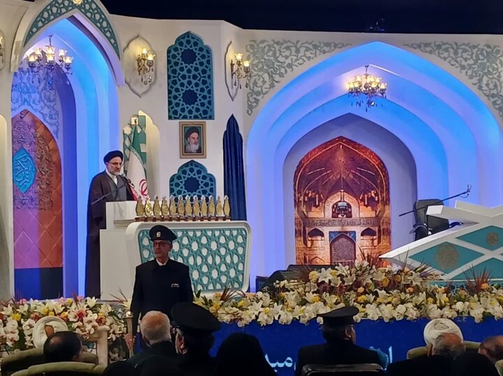 تفسیر قرآن را باید در محضر اهل بیت درک کنیم