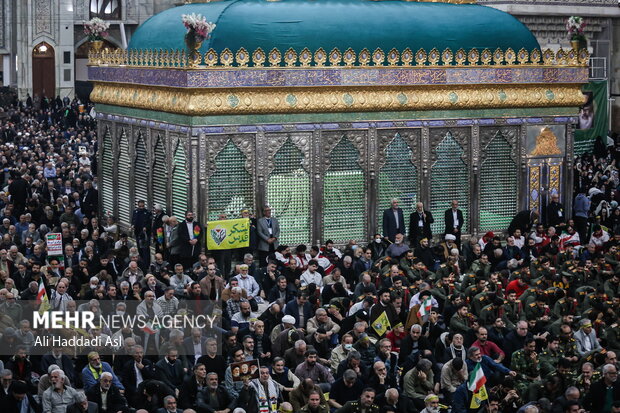 اقامه نماز عبادی سیاسی جمعه در مرقد مطهر امام خمینی (ره)