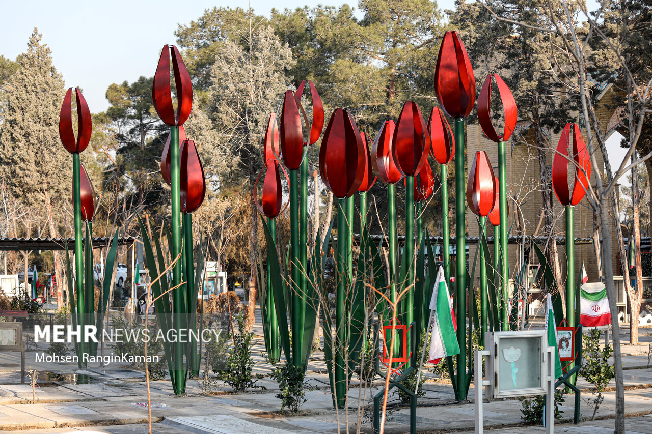 برگزاری باشکوه و مردمی جشن های چهل و ششمین فجر انقلاب اسلامی در بام ایران