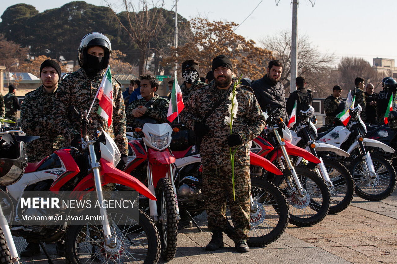 برگزاری باشکوه و مردمی جشن های چهل و ششمین فجر انقلاب اسلامی در بام ایران