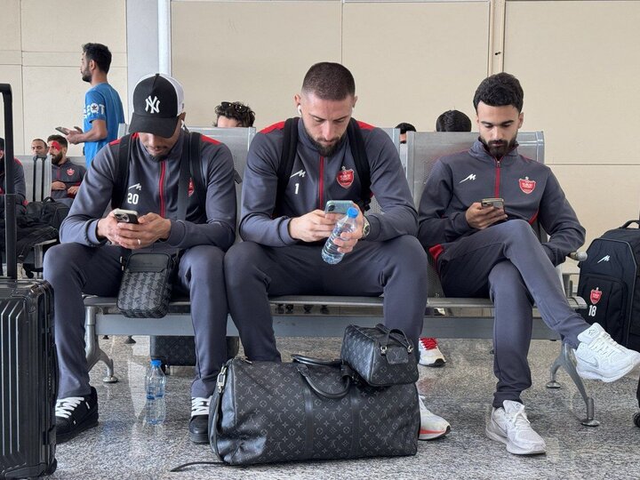 ایوب العملود آماده بازی؛ مدافع پرسپولیس به الهلال رسید ایوب العملود آماده بازی؛ مدافع پرسپولیس به الهلال رسید