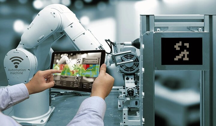 چرا نوسازی ماشینآلات صنعتی میتواند سودآوری کسبوکار شما را دوچندان کند؟