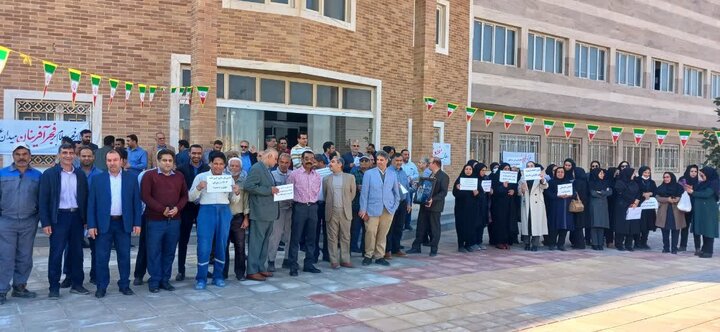 کارمندان دانشگاهها مقابل وزارت علوم تجمع کردند
