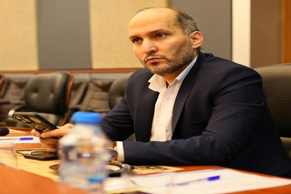 سرمربی تیم ملی اسکواش: علاقهای ندارم که تیم بیحاشیه باشد!