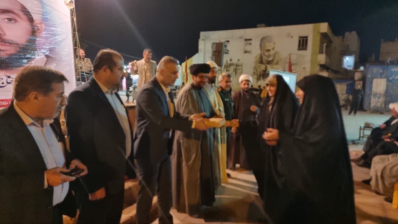 شهید عاشوری در میدان مبارزه با استکبار نقش بیبدیل داشت